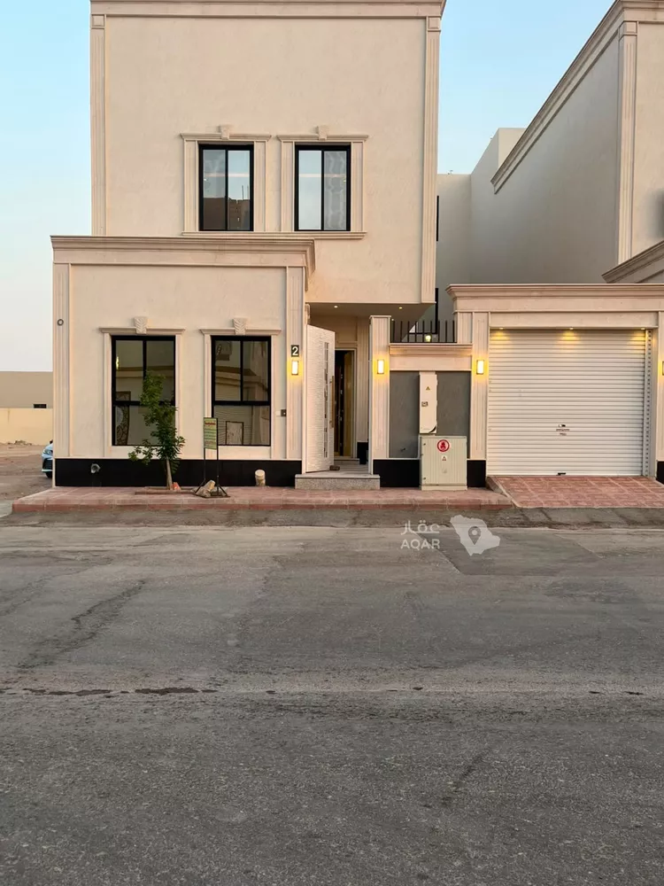 Villa for Sale in Riyadh Al Mahdiyah