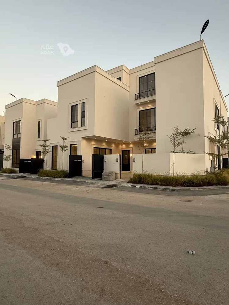 فيلا للبيع في شارع السيل الكبير, حي المهدية, مدينة الرياض, منطقة الرياض صورة 5