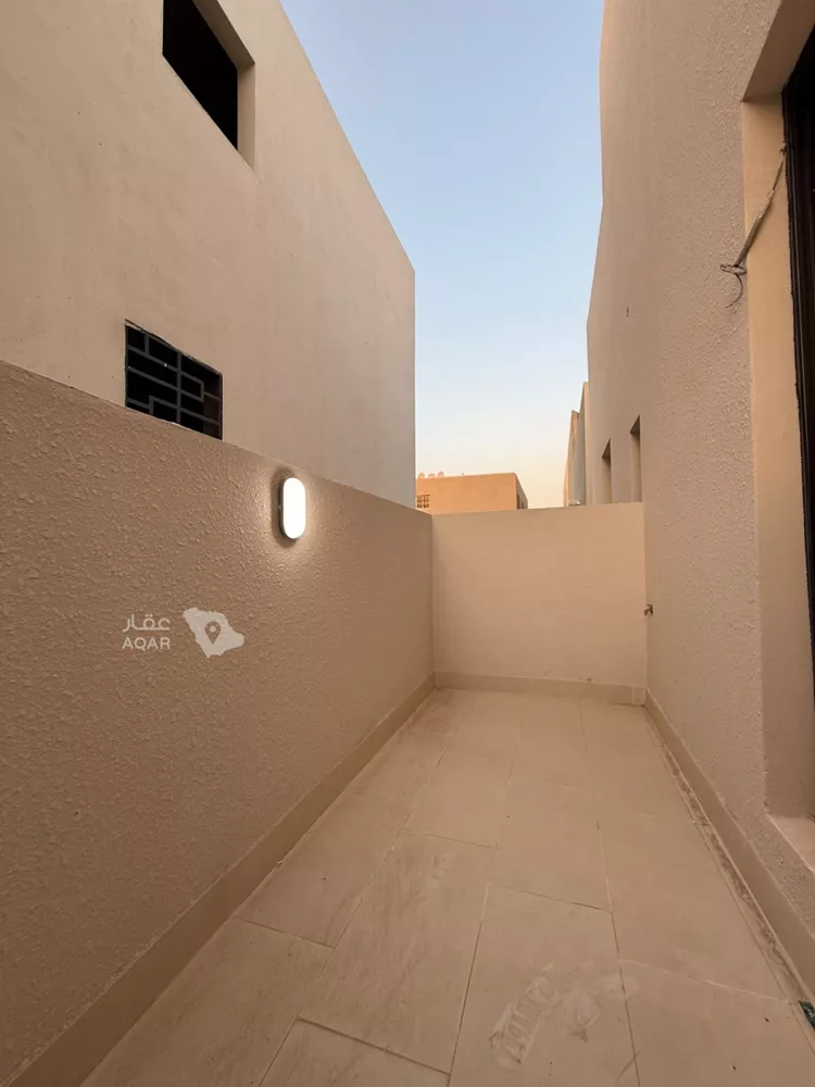 Villa for Sale in Riyadh Al Mahdiyah 7