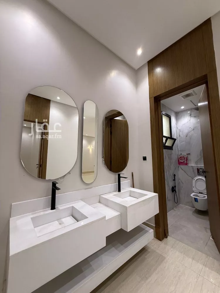 Villa for Sale in Riyadh Al Mahdiyah صورة 2