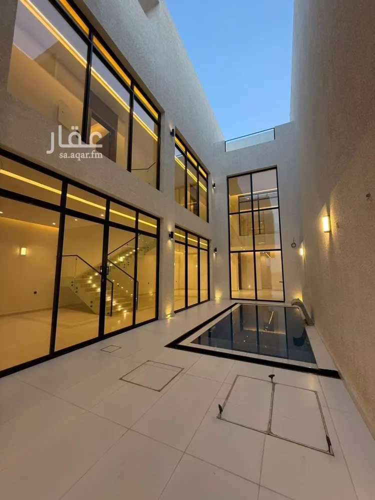 فيلا للبيع في شارع السيل الكبير, حي المهدية, مدينة الرياض, منطقة الرياض صورة 5