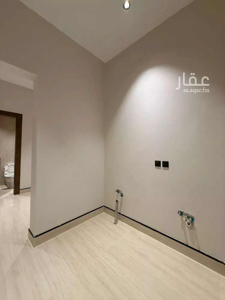 فيلا للبيع في شارع السيل الكبير, حي المهدية, مدينة الرياض, منطقة الرياض 13