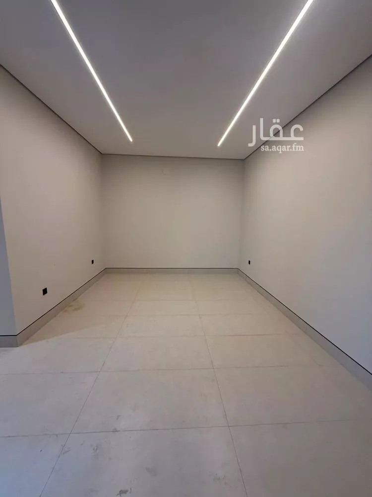 فيلا للبيع في شارع السيل الكبير, حي المهدية, مدينة الرياض, منطقة الرياض 16
