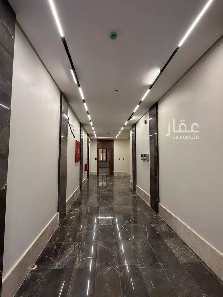 شقة للبيع في شارع السيل الكبير, حي المهدية, مدينة الرياض, منطقة الرياض 8