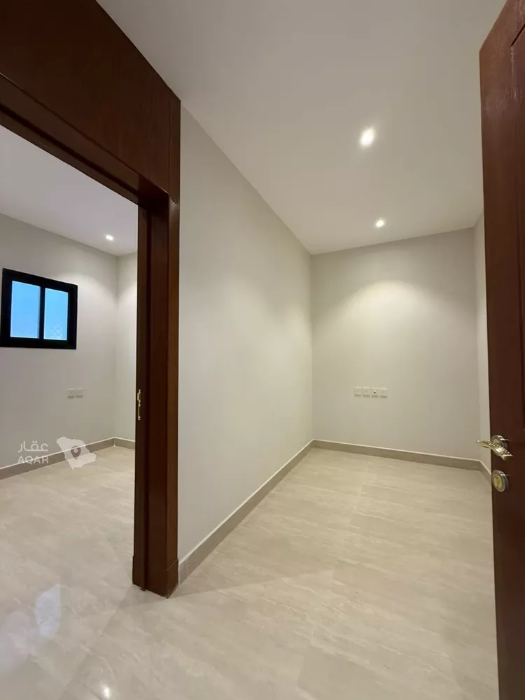 فيلا للبيع في شارع السيل الكبير, حي المهدية, مدينة الرياض, منطقة الرياض 25