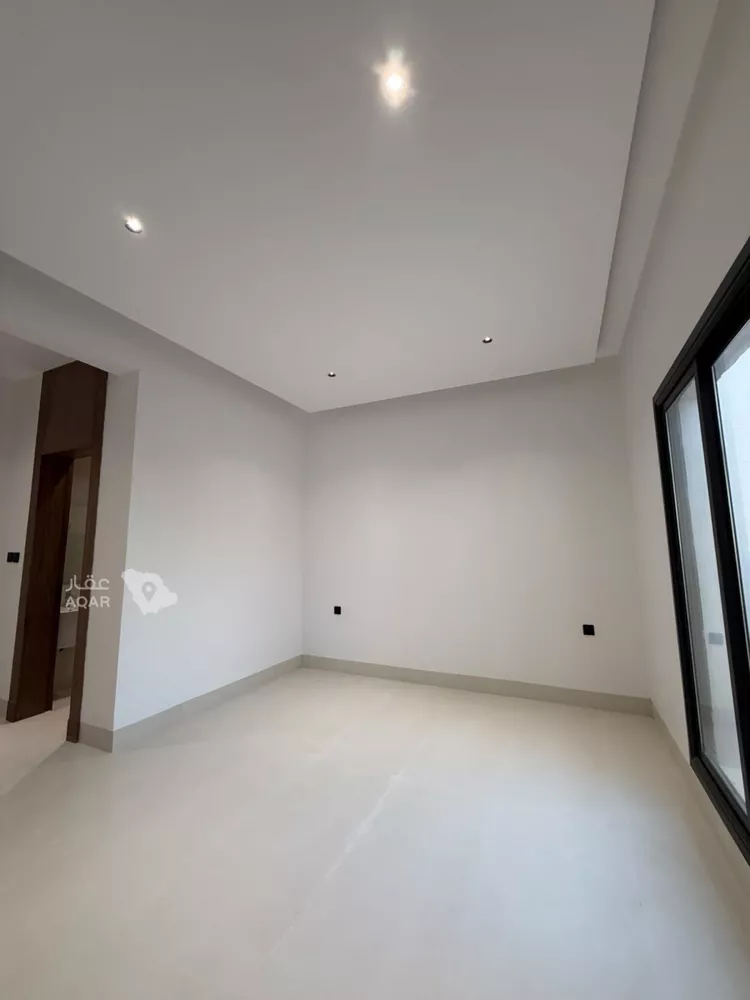 Villa for Sale in Riyadh Al Mahdiyah 12