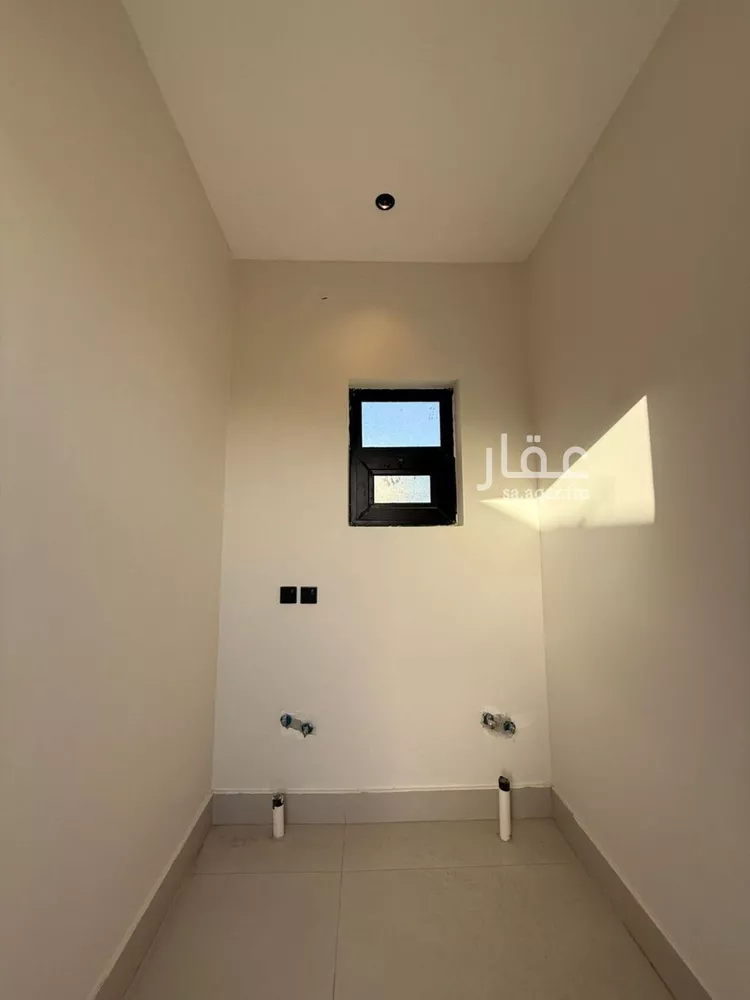 فيلا للبيع في شارع عمر بن عبدالقادر مفتي, حي المهدية, مدينة الرياض, منطقة الرياض صورة 3