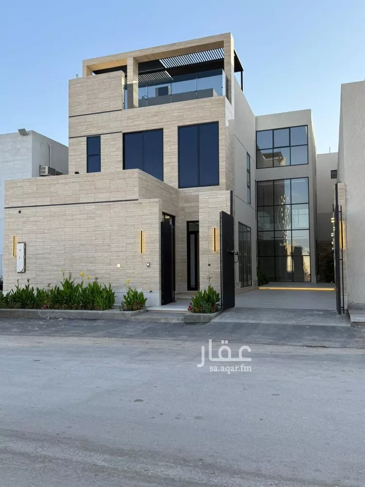 Villa for Sale in Riyadh Al Mahdiyah صورة 4