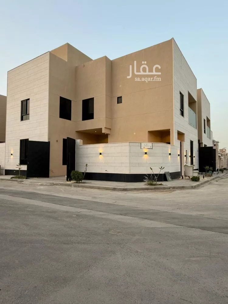 فيلا للبيع في شارع عبداللطيف بن المبارك, حي المهدية, مدينة الرياض, منطقة الرياض صورة 3