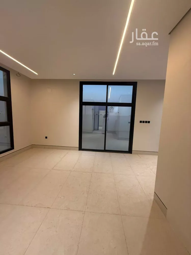 فيلا للبيع في شارع السيل الكبير, حي المهدية, مدينة الرياض, منطقة الرياض 13