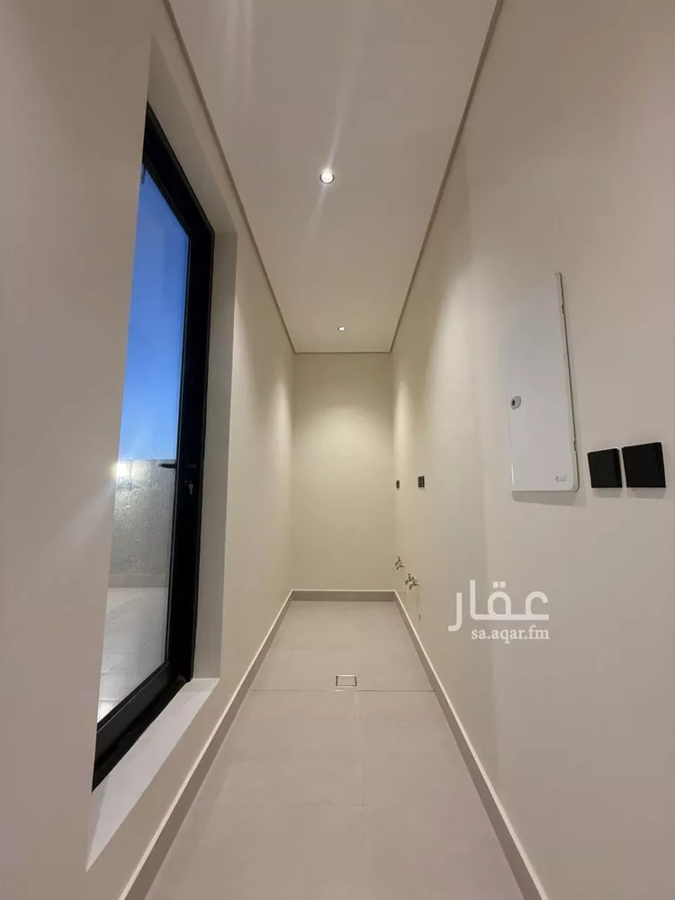 فيلا للبيع في شارع السيل الكبير, حي المهدية, مدينة الرياض, منطقة الرياض 24