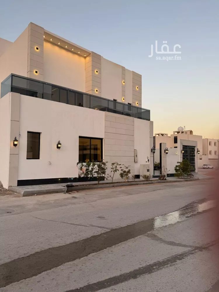 فيلا للبيع في شارع عبداللطيف بن المبارك, حي المهدية, مدينة الرياض, منطقة الرياض صورة 3