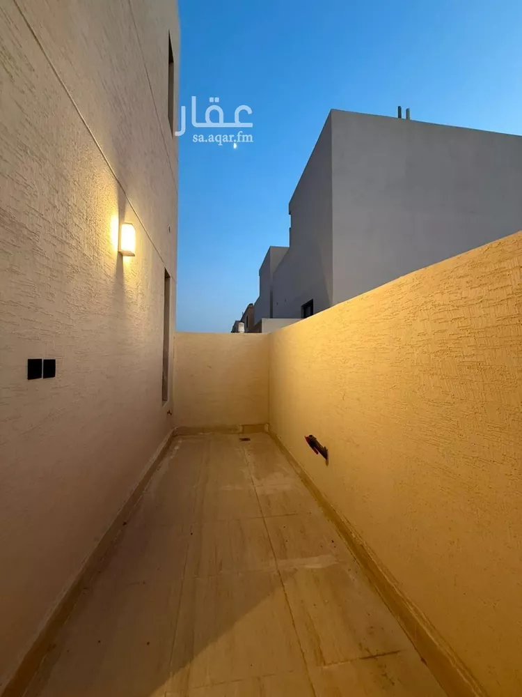 فيلا للبيع في شارع السيل الكبير, حي المهدية, مدينة الرياض, منطقة الرياض 23