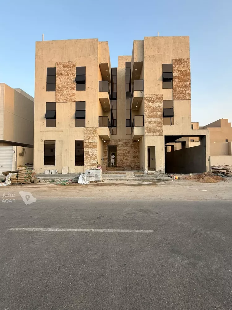 Building for Sale in Riyadh Al Mahdiyah