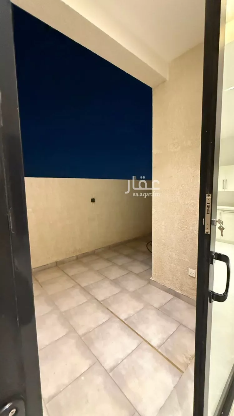 شقة للإيجار في شارع عبدالرحمن بن حسن الفتني, حي المهدية, مدينة الرياض, منطقة الرياض صورة 5