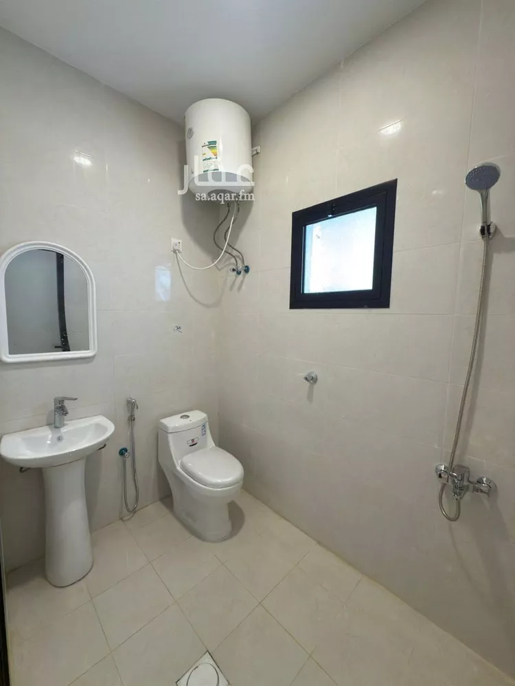 شقة للإيجار في شارع عنيزة, حي الثقبة, مدينة الخبر, المنطقة الشرقية صورة 3