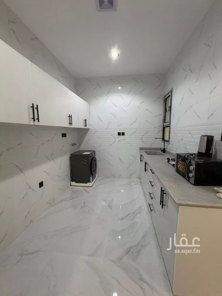 شقة للإيجار في شارع الحادي عشر, حي الثقبة, مدينة الخبر, المنطقة الشرقية 12