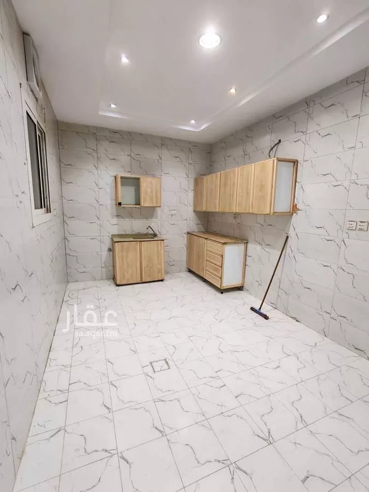 شقة للإيجار في شارع 2929478, حي النور, مدينة جدة, منطقة مكة المكرمة 8