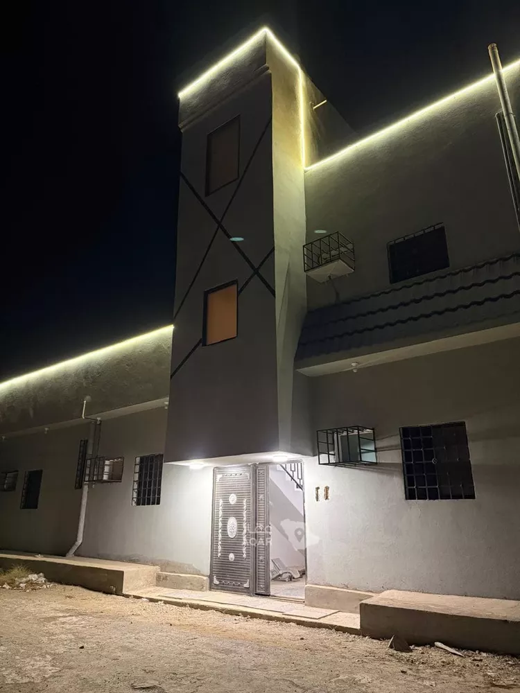 عمارة للبيع في شارع مالك ابن ثابت, مدينة القحمه, منطقة عسير 3