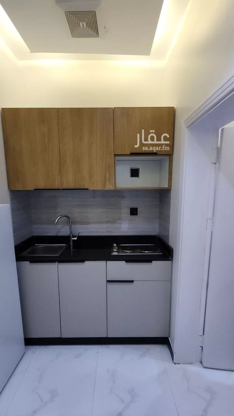 شقة للإيجار في شارع بدر المزني, حي الضباط, مدينة الرياض, منطقة الرياض صورة 3