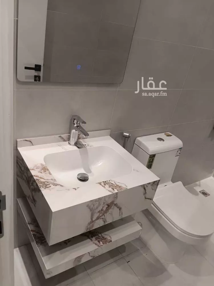 شقة للبيع في شارع احمد مع, حي حكومي1, مدينة جدة, منطقة مكة المكرمة صورة 2