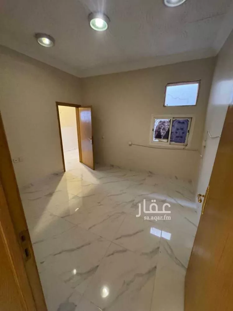 شقة للإيجار في شارع طريق عرفات, حي بدر, مدينة الرياض, منطقة الرياض