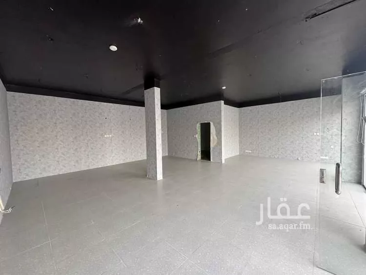 محل للإيجار في شارع طريق عرفات, حي بدر, مدينة الرياض, منطقة الرياض صورة 2