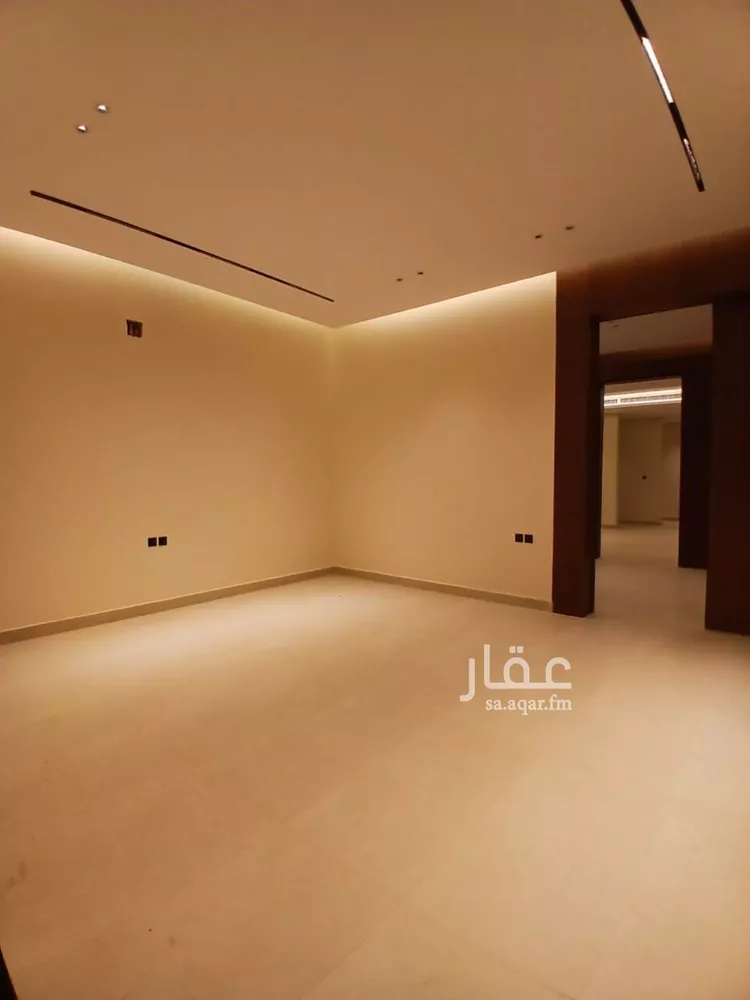 Floor for Sale in Riyadh King Faisal