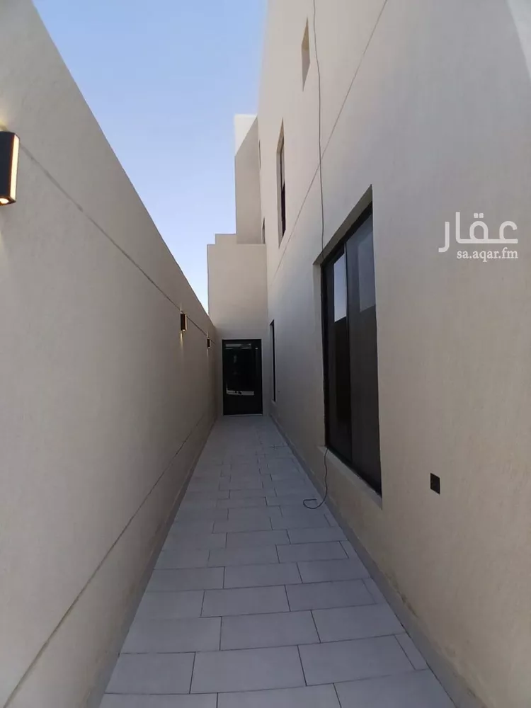 دور للبيع في شارع محمد بن الحبال, حي الرمال, مدينة الرياض, منطقة الرياض صورة 3