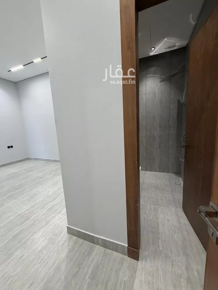 Floor for Sale in Riyadh Al Khaleej صورة 4