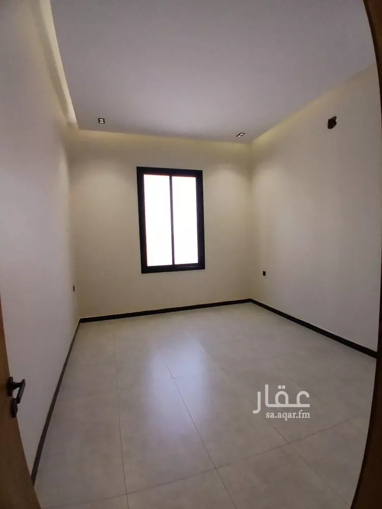 Floor for Sale in Riyadh Al Janadriyah