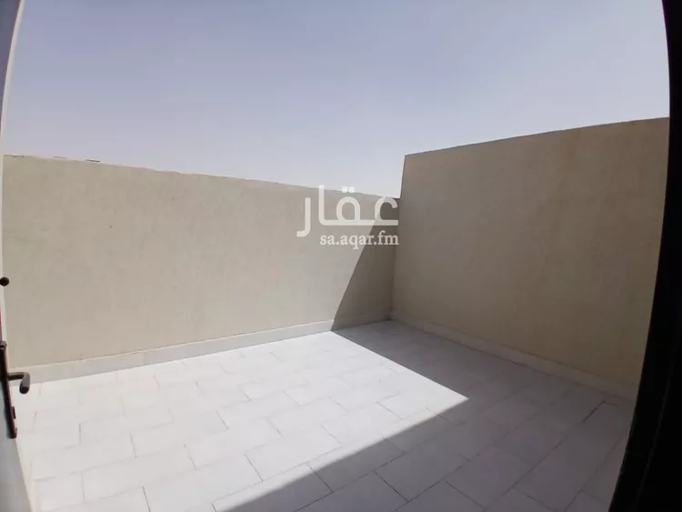 دور للبيع في شارع محمد بن الحبال, حي الرمال, مدينة الرياض, منطقة الرياض صورة 2