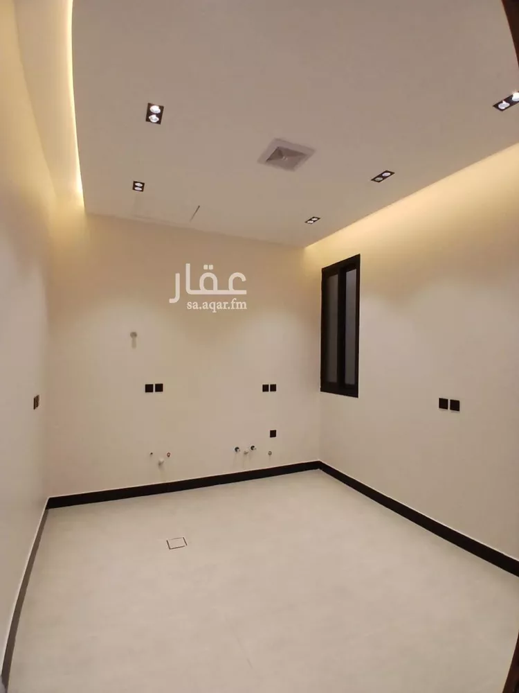 دور للبيع في شارع محمد بن الحبال, حي الرمال, مدينة الرياض, منطقة الرياض 15