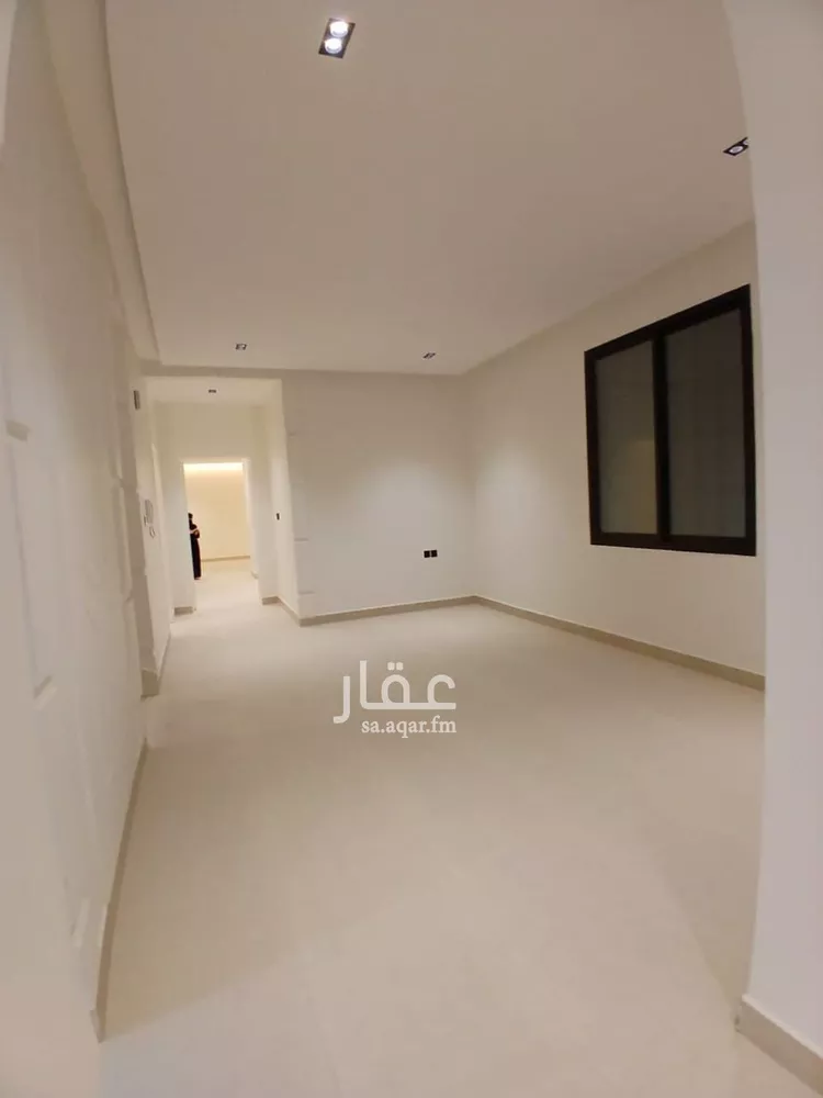 فيلا للبيع في شارع ابن الصقر, حي الخليج, مدينة الرياض, منطقة الرياض صورة 5