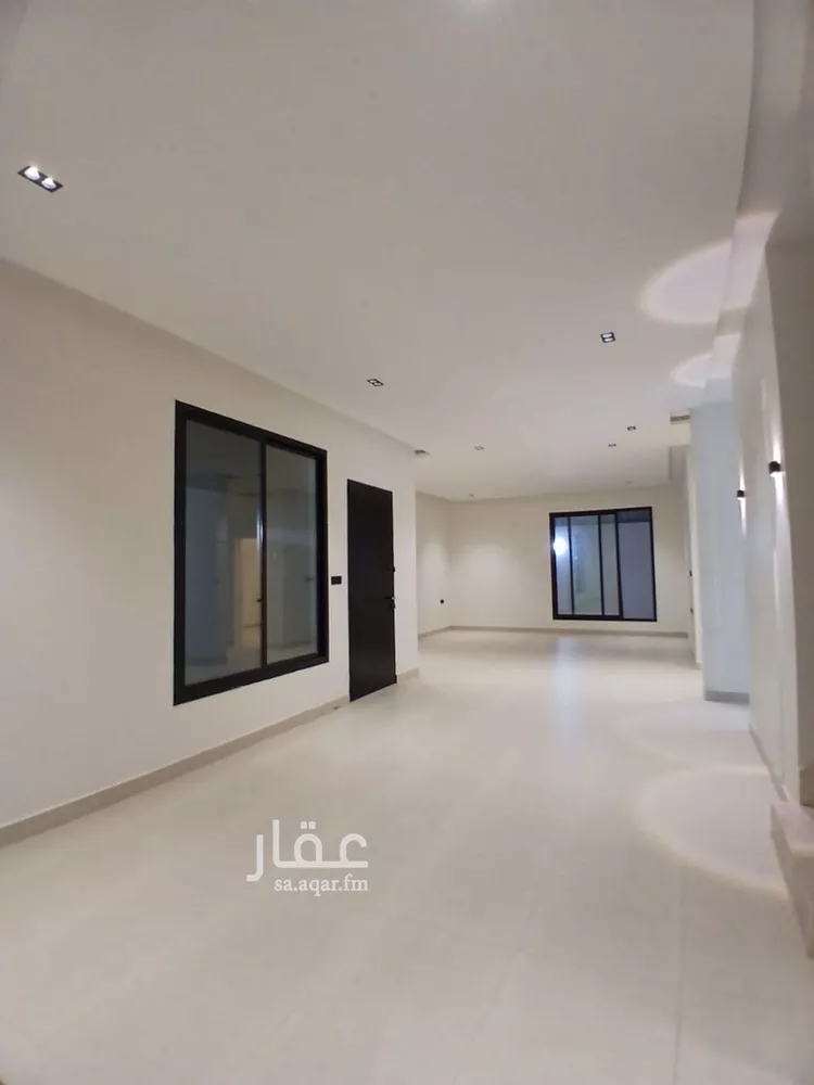 فيلا للبيع في شارع ابن الصقر, حي الخليج, مدينة الرياض, منطقة الرياض صورة 4