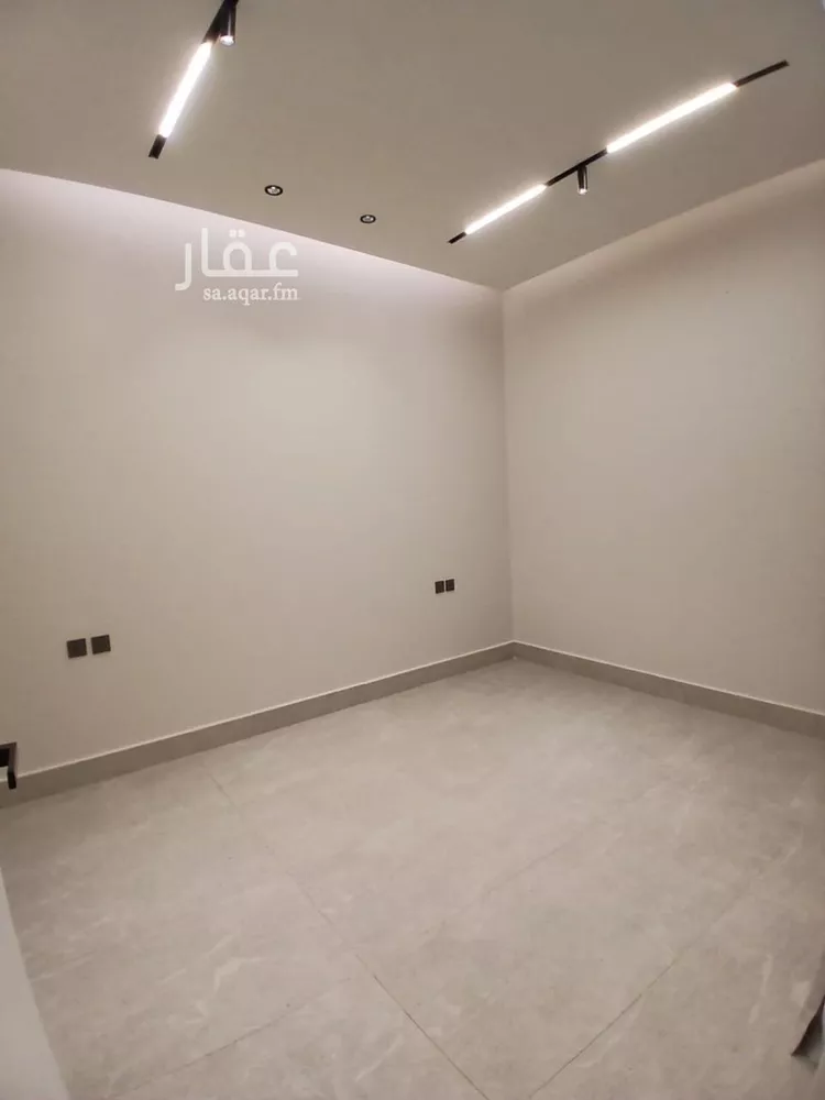 فيلا للبيع في شارع المشهد, حي اليرموك, مدينة الرياض, منطقة الرياض صورة 2