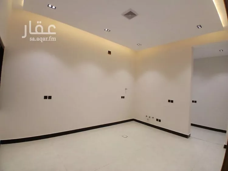 دور للبيع في شارع محمد بن الحبال, حي الرمال, مدينة الرياض, منطقة الرياض 24