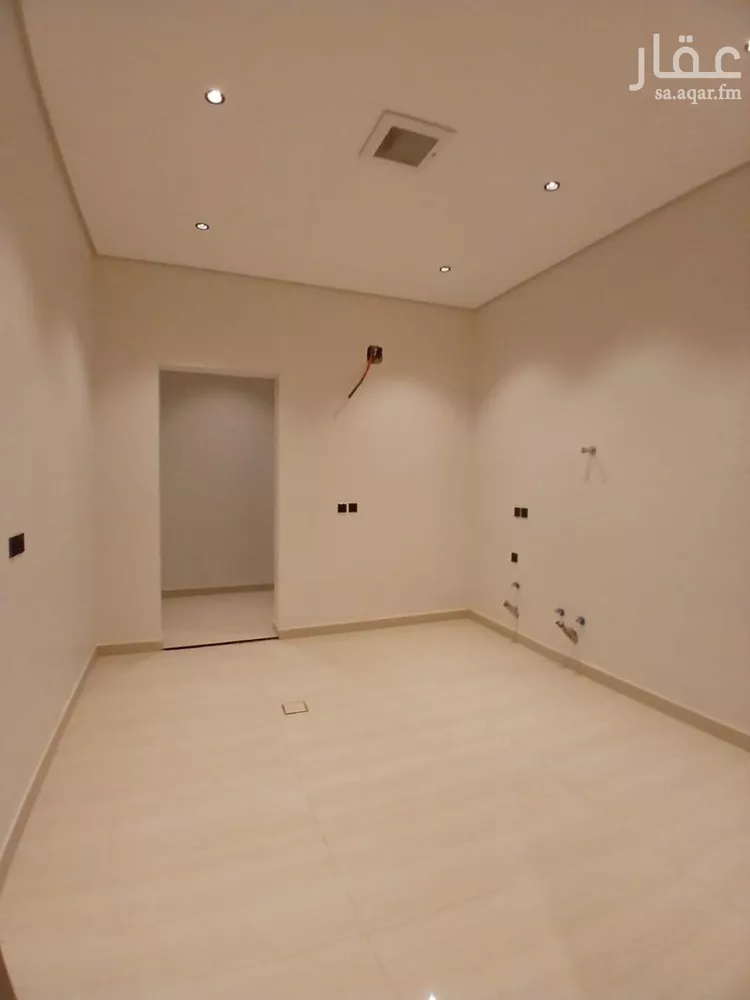 Floor for Sale in Riyadh An Nasim Ash Sharqi 21