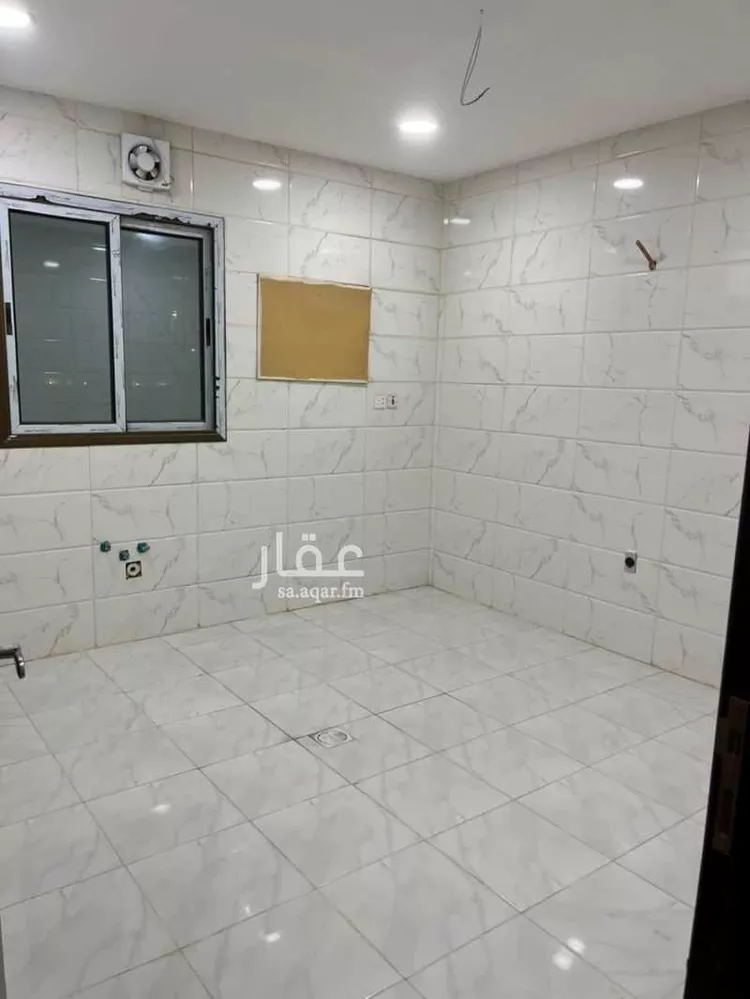 شقة للإيجار في شارع ابو بكر القطان, حي ضاحية الملك فهد, مدينة الدمام, المنطقة الشرقية 5