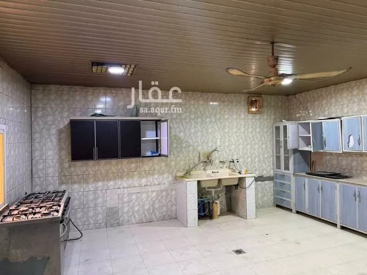 شقة للإيجار في شارع 0000, حي الدغيميه, مدينة بقيق, المنطقة الشرقية 7