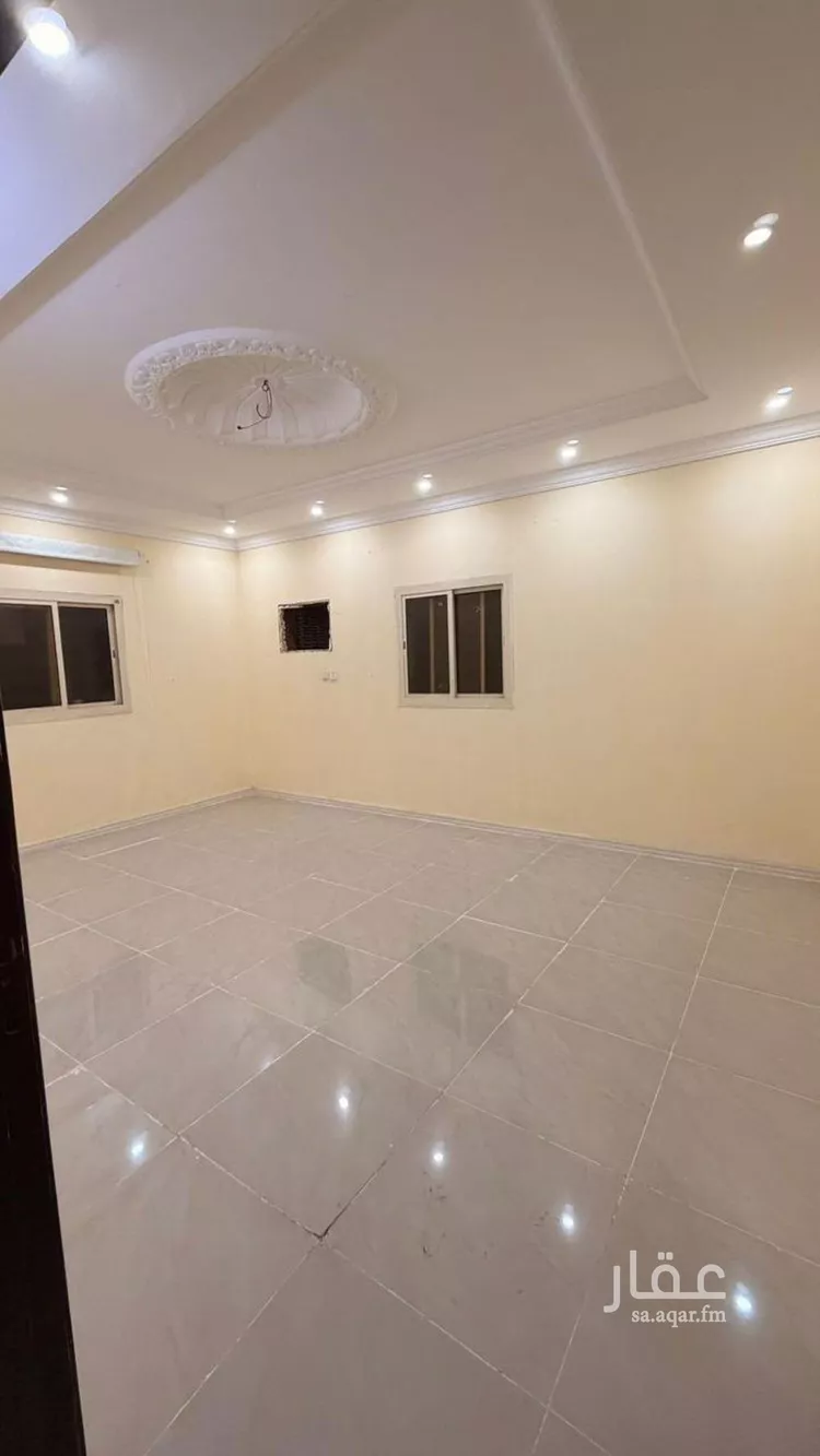 شقة للإيجار في شارع عمرو ابن جنادة, حي السنابل, مدينة جدة, منطقة مكة المكرمة