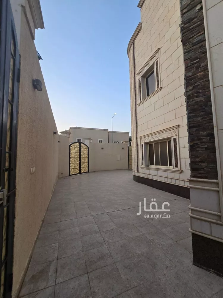 فيلا للبيع في شارع حنبيس بن أبي عمر, حي النرجس, مدينة الرياض, منطقة الرياض 10