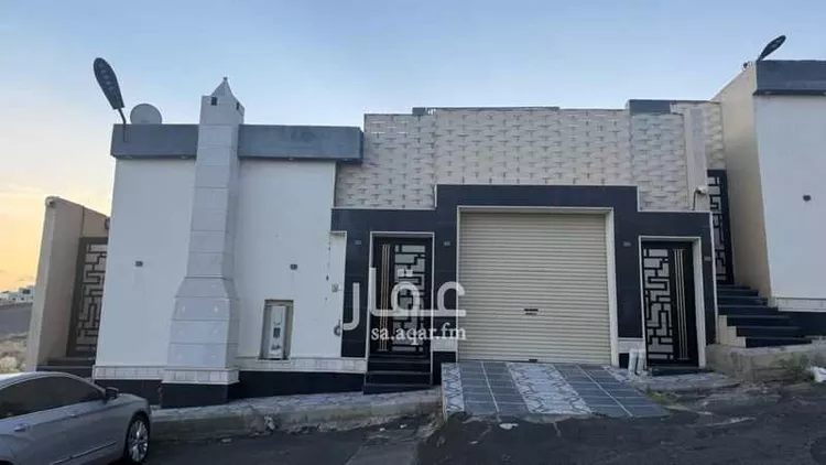 فيلا للبيع في شارع مسيربة ، حي سلطانة ، ابها ، منطقة عسير