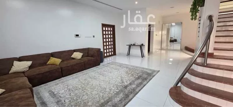 فيلا للبيع في شارع عمر المحروسي, حي القيروان, مدينة الرياض, منطقة الرياض صورة 4