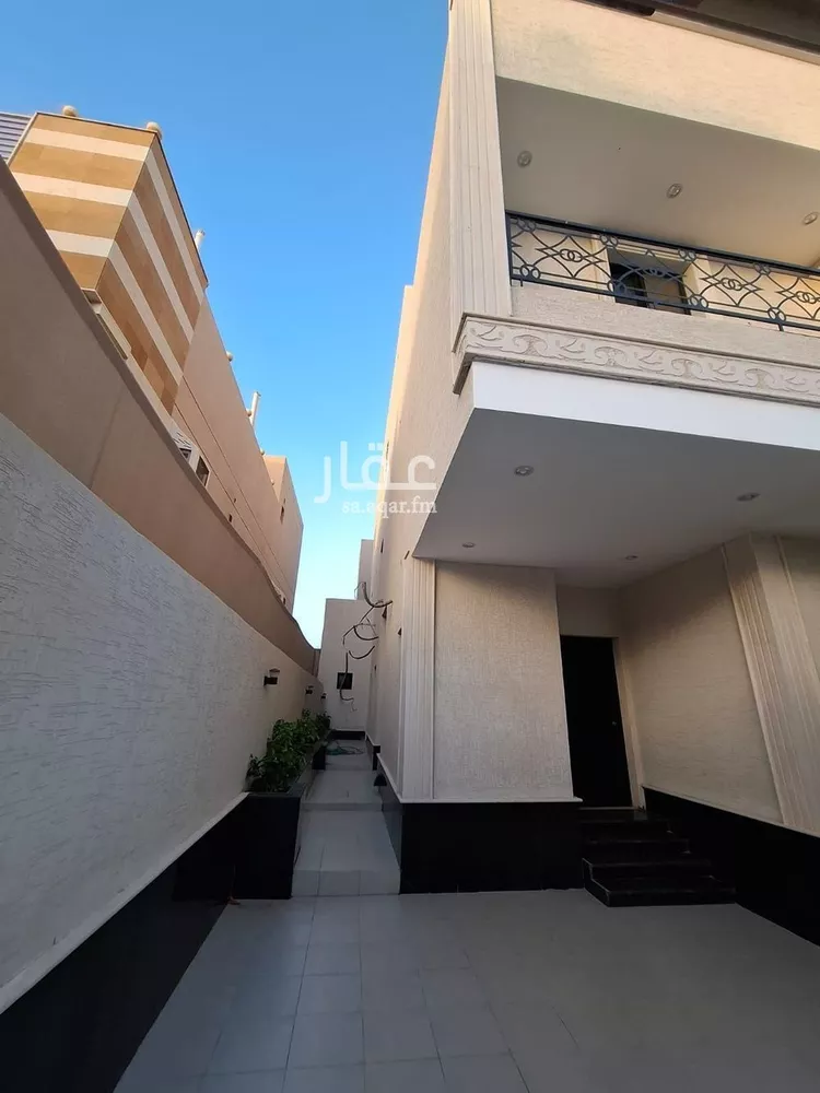 فيلا للبيع في شارع مروان بن الحارث, حي الصواري, مدينة جدة, منطقة مكة المكرمة صورة 2