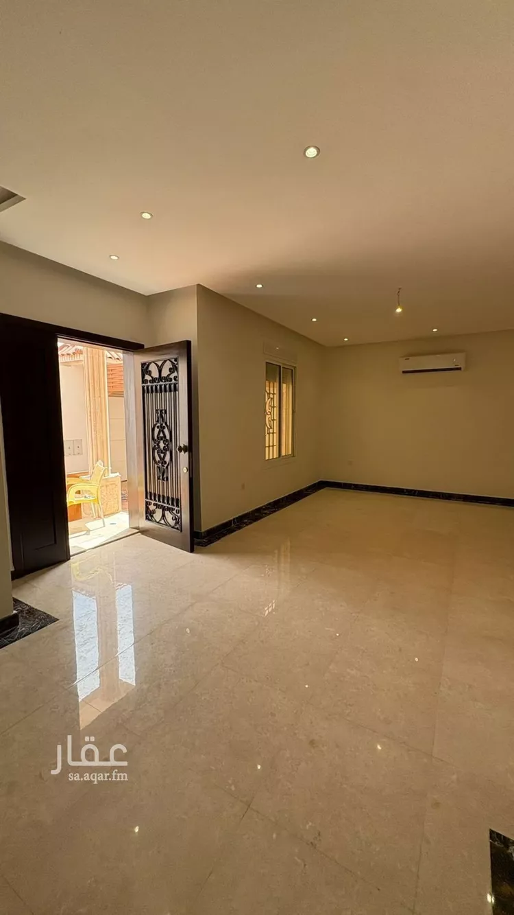 Villa for Sale in Jeddah Obhur Al Janoubiah