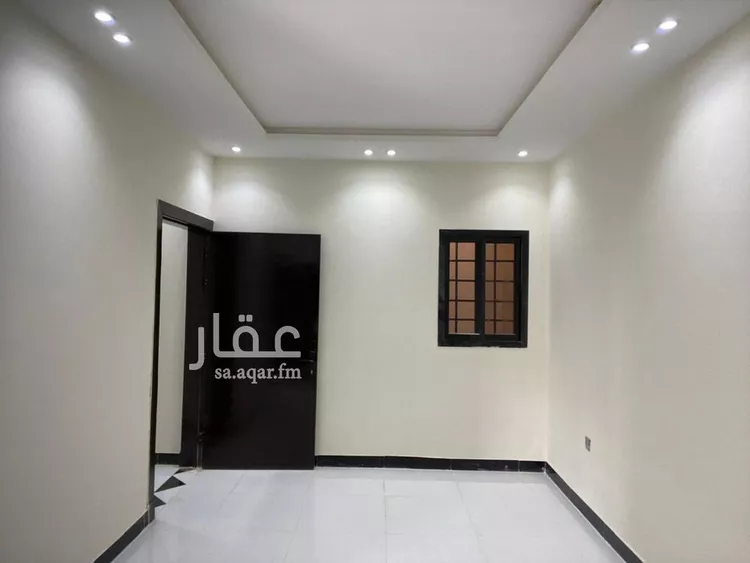 Floor for Rent in Riyadh Ad Dar Al Baida