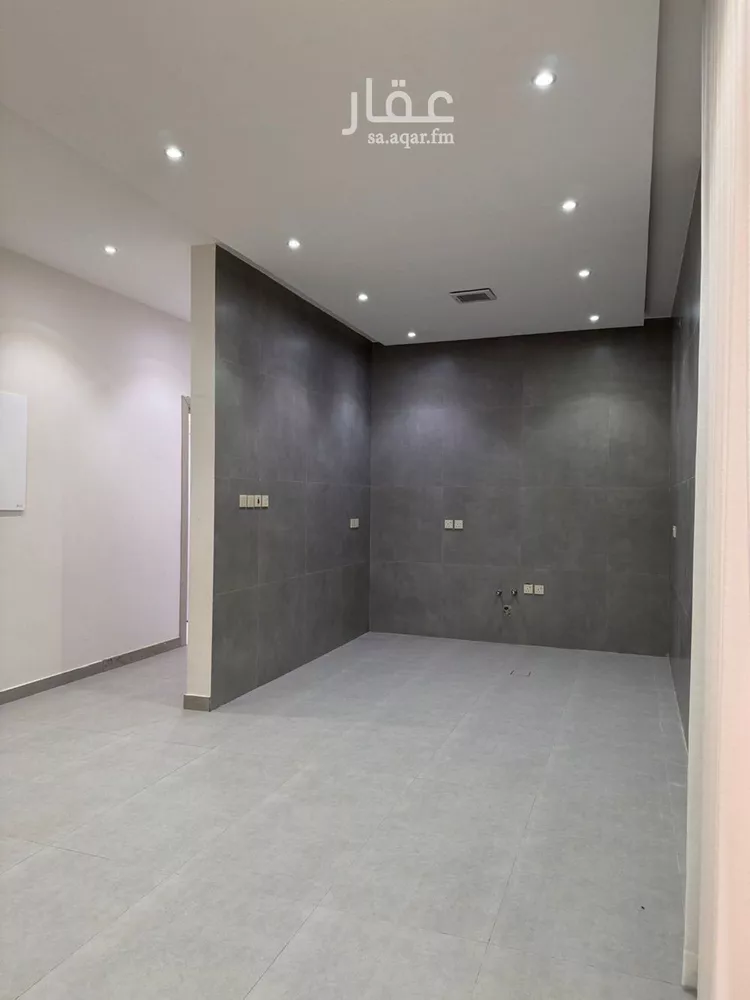 دور للبيع في شارع ابن مطيع, حي العارض, مدينة الرياض, منطقة الرياض صورة 3