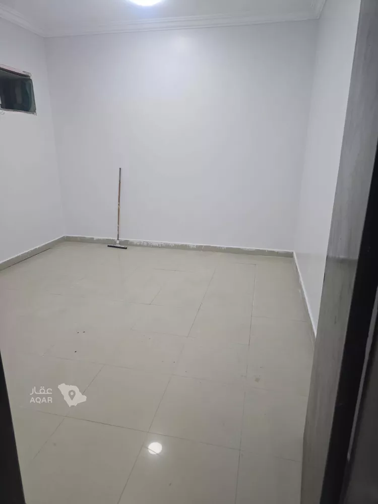 شقة للبيع في شارع البتيراء, حي الدار البيضاء, مدينة الرياض, منطقة الرياض 11