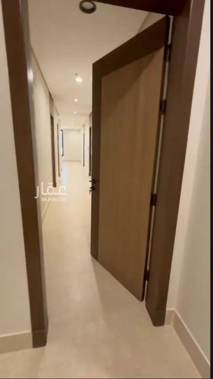 شقة للإيجار في شارع مدائن صالح, حي الحمراء, مدينة الخبر, المنطقة الشرقية صورة 4